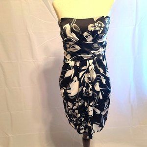 A'gaci black and white floral cocktail dress size small